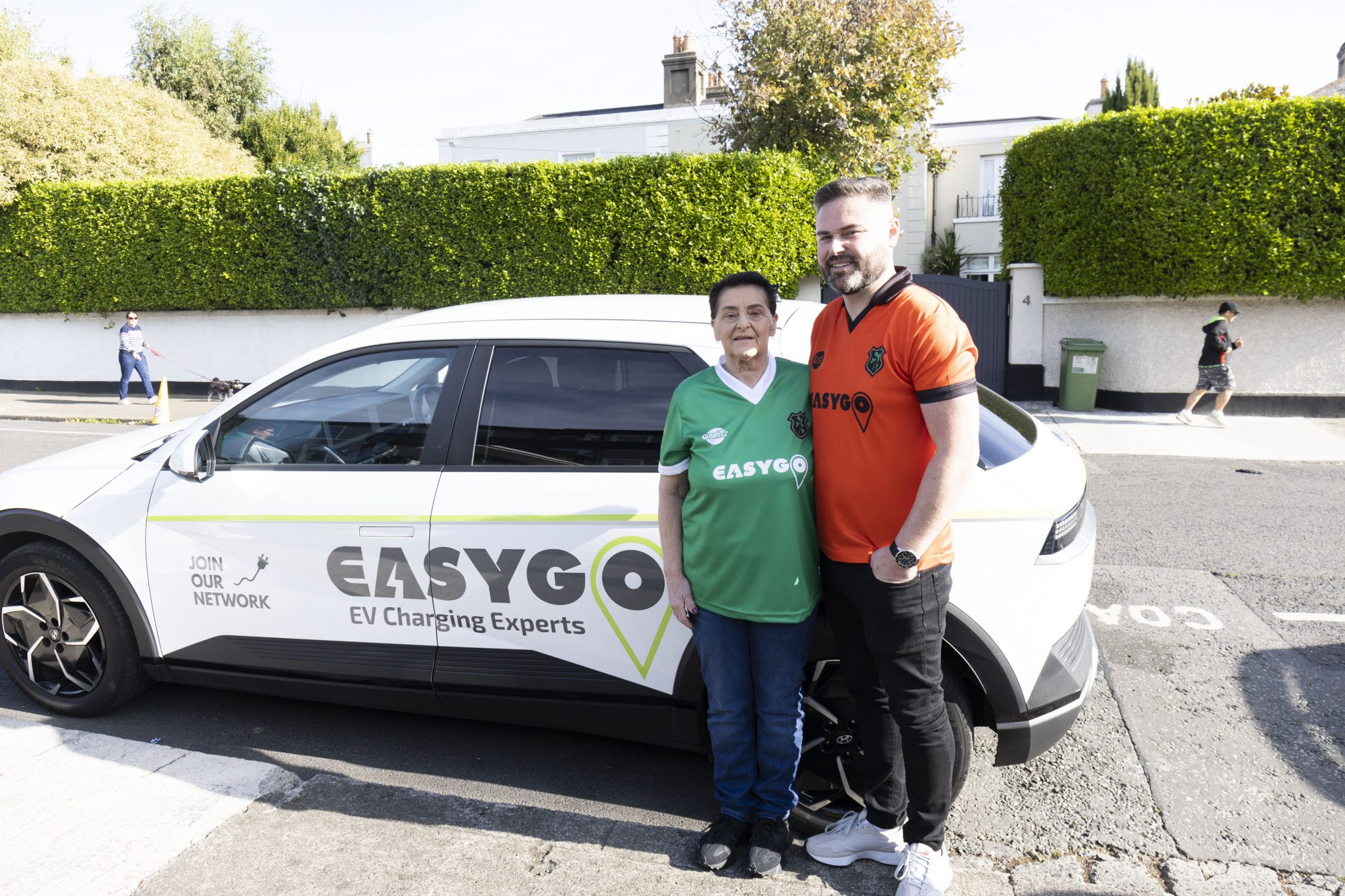 EasyGo presents the 1973 Irish Women’s National Team with commemorative ...